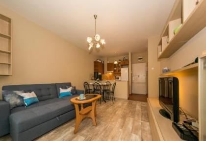 Green View Apartment - image 16